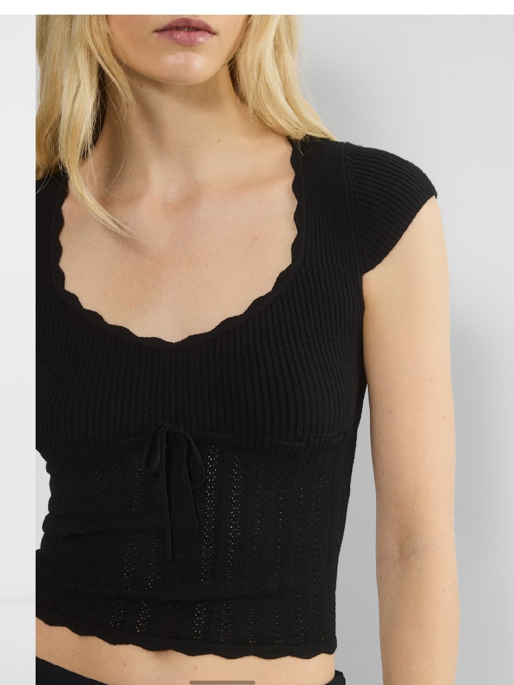 Aritzia Wilfred soloist top